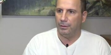 Alldaynews.gr Βασίλης Γκουρούσης: Ας είναι καλά ο υπαρχιφύλακας που δεν έβαλα τέρμα στη ζωή μου