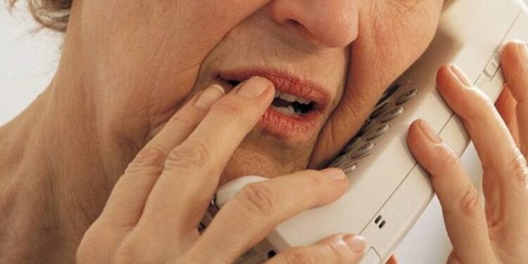 Alldaynews.gr ”Θα κόψουμε το πόδι της εγγονής σου”-Σε κατάσταση ΣΟΚ η γυναίκα