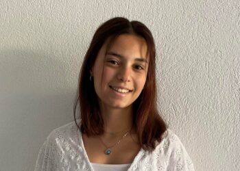 Θεσσαλονίκη: 18χρονη εισήχθη με υποτροφία σε αμερικανικό πανεπιστήμιο – Η ιστορία της προσφυγικής οικογένειάς της