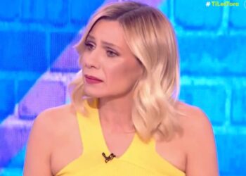 Δάκρυσε On Air η Καραβάτου: «Δεν το ξεπέρασα»[video]