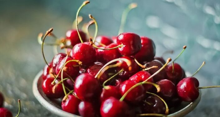 Alldaynews.gr ”Αστακός” έγιναν τα Κεράσια! Τιμές ΣΟΚ στην αγορά