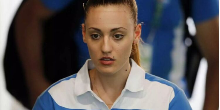 Alldaynews.gr Άννα Κορακάκη: Καταδικάστηκε σε ποινή φυλάκισης 5 ετών ο εμμονικός θαυμαστής της