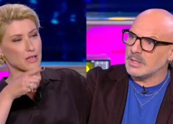 H Σία Κοσιώνη σε Μουτσινά: Δε με συμπαθούσες – μου έλεγαν «Αυτός ο Μουτσινάς συνέχεια σε κράζει» (video)