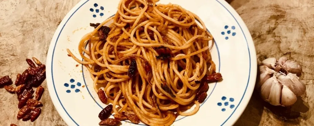 makaronia_ μακαρόνια σπαγγέτι pasta makaronia