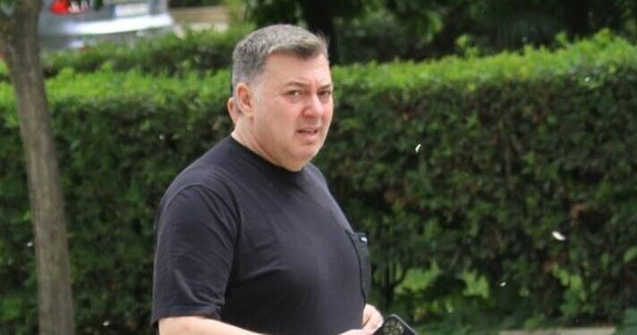 Alldaynews.gr Σπάνια εμφάνιση για τον Νίκο Μακρόπουλο! Η αλλαγή στην εμφάνισή του