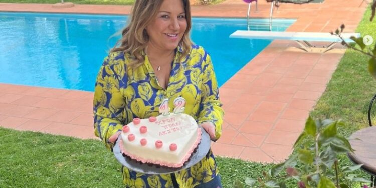 Alldaynews.gr Δέσποινα Μοιραράκη: Έσβησε 42 κεράκια-Η ανάρτηση για τα γενέθλιά της