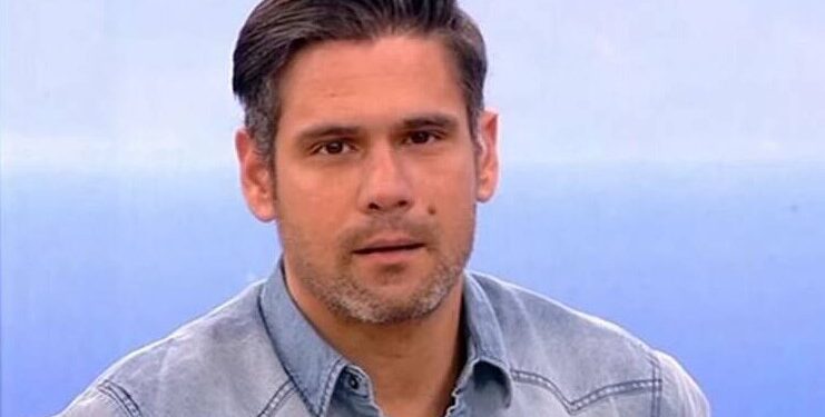 Δημήτρης Ουγγαρέζος: «Άδειασαν θέσεις στην οικογένειά μας…» – Ραγίζει καρδιές η ανάρτησή του