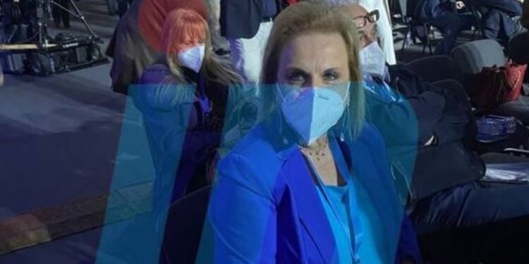 Πρώτο τραπέζι στο συνέδριο της Νέας Δημοκρατίας η Ματίνα Παγώνη[Φωτογραφίες]