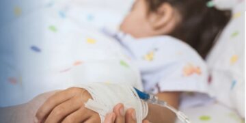 Alldaynews.gr Είναι Τραγικό: Ανήλικος πέθανε από σπάνια αμοιβάδα που «τρώει» τον εγκέφαλο