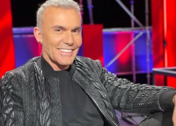 Χαμός στο X-Factor: Ποιον φίλησε στο στόμα ο Στέλιος Ρόκκος