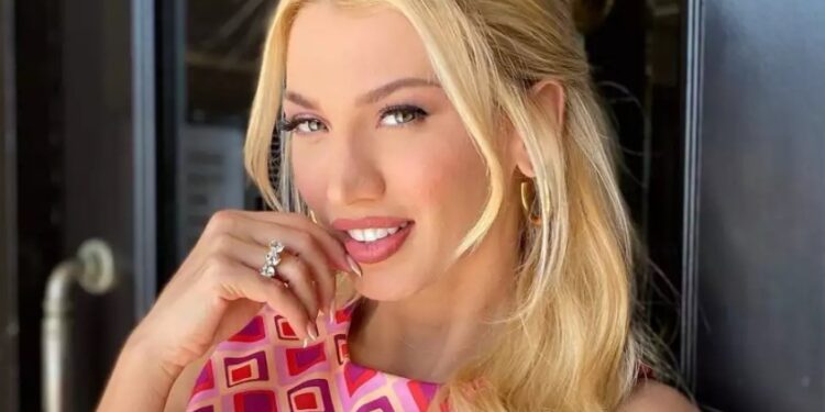 Alldaynews.gr Κωνσταντίνα Σπυροπούλου