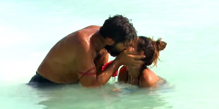 Επιβίωση ή Έρωτας; Σπύρος και Βρισηίδα ζουν τον έρωτά τους στο …Survivor! (video)