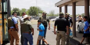 ΗΠΑ: Μακελειό σε δημοτικό σχολείο – Επίθεση με πυροβολισμούς – Νεκροί 14 μαθητές και μία δασκάλα (φωτο, video)