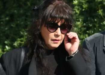 Τραγικές ώρες για την ηθοποιό Βίνα Ασίκη: Πέθανε ο σύζυγός της Ορέστης Δημητρίου