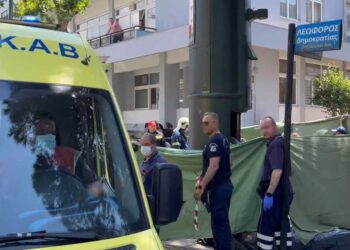 ΠΡΙΝ ΑΠΟ ΛΙΓΟ: 40χρονος κόπηκε στα δύο σε κάδο πολτοποίησης (video)