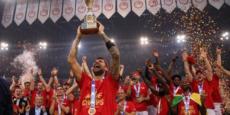 Alldaynews.gr Συγκίνησε ο Γιώργος Πρίντεζης: «Ευχαριστώ που με βοηθήσατε να πραγματοποιήσω το παιδικό μου όνειρο»