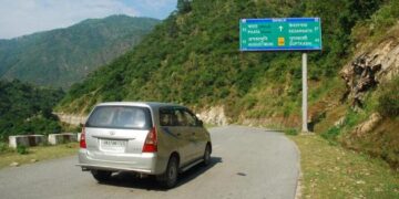 Alldaynews.gr Βίασαν ομαδικά μητέρα και την 6χρονη κόρη της σε αυτοκίνητο εν κινήσει