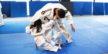 Συνελήφθη 46χρονος προπονητής πολεμικών τεχνών – Παρενόχληση καταγγέλλουν οκτώ μαθητές του