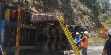 Τραγικό τέλος για 32χρονο: Τον πλάκωσε το φορτηγό-Έγκυος η σύζυγός του[photos]