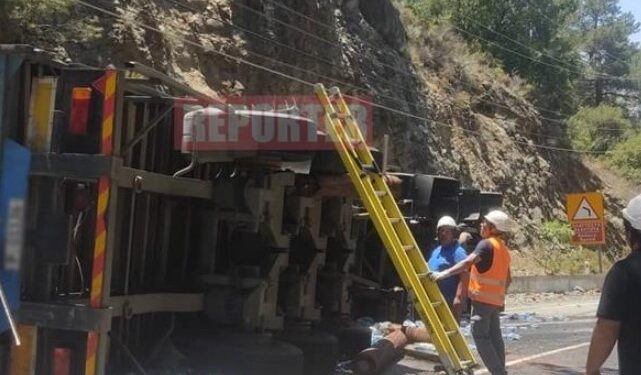 Τραγικό τέλος για 32χρονο: Τον πλάκωσε το φορτηγό-Έγκυος η σύζυγός του[photos]