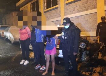 ”Πάγωσαν” και οι Αστυνομικοί: Τρεις ανήλικες αποκεφάλισαν μία 15χρονη και τραβούσαν βίντεο