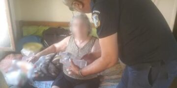 Alldaynews.gr Μια συγκινητική ιστορία: Ηλικιωμένη κάλεσε το 100 για να ζητήσει λίγο νερό-H ανάρτηση της ΕΛ.ΑΣ