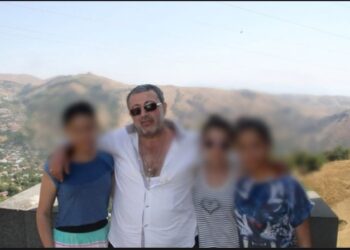 Σκότωσαν τον 57χρονο πατέρα τους γιατί τις βίαζε και τις ανάγκαζε να σκάψουν τους τάφους τους