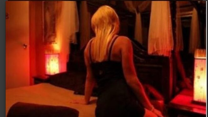 Έπεσε από τον δεύτερο όροφο οίκου ανοχής για να «γλιτώσει 500 ευρώ»[photo]