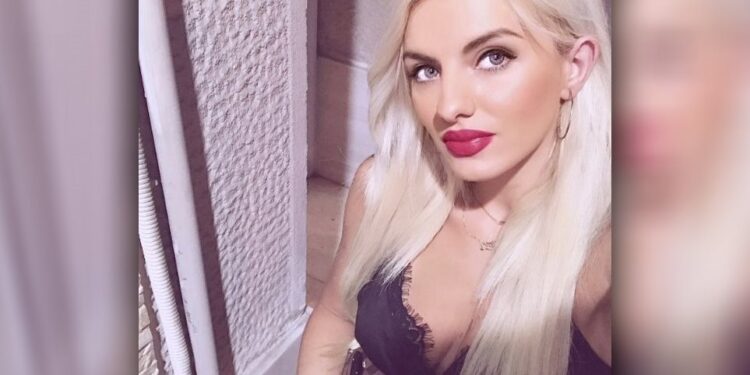 Alldaynews.gr Ασημίνα Ουστάλλι: Ποτέ δεν έκανα ροζ βίντεο