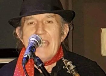 Θλίψη στον Βόλο: Τραγικό τέλος για γνωστό μουσικό – Έπεσε από μπαλκόνι