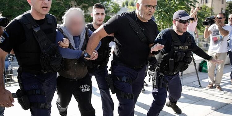 Alldaynews.gr Δολοφονία Δώρας Ζέμπερη: Σοκάρει ο ιατροδικαστής – «Δεν ήταν ακαριαίος ο θάνατος, το θύμα περπάτησε λίγα μέτρα»