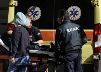 Alldaynews.gr Νέα Τραγωδία με 2 18χρονους σε τροχαίο με μηχανή- Νεκρός ο ένας, τραυματίας ο άλλος