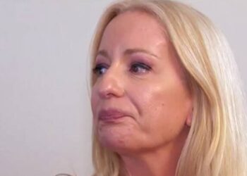 Κατέρρευσε On Air η Αφροδίτη Γραμμέλη[video]