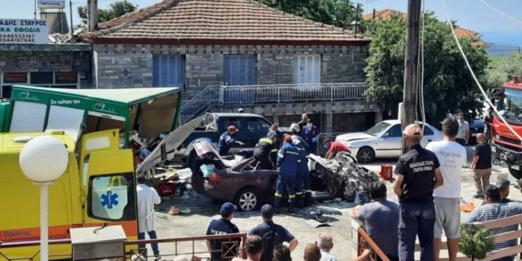 Alldaynews.gr Παντού Νεκροί-«Όχι, όχι Θεέ μου. Μακελειό!»Σοκαριστικό Ντοκουμέντο απο την Τραγωδία στην Καβάλα