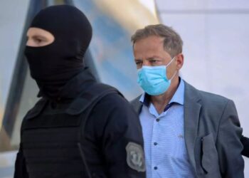 Alldaynews.gr Λιγνάδης: «Νόμιζα ότι το ένταλμα ήταν τρολιά»-Δήλωσε υπέρμαχος του #Metoo