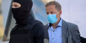 Alldaynews.gr Λιγνάδης: «Νόμιζα ότι το ένταλμα ήταν τρολιά»-Δήλωσε υπέρμαχος του #Metoo