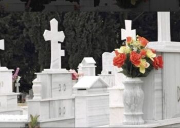 Πάτρα: Γνωστή επιστήμονας μιλάει για Θαύμα στο Νεκροταφείο[photo]