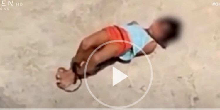 Τραγικό: Έδεσε την κόρη της και την παράτησε με καύσωνα στην ταράτσα