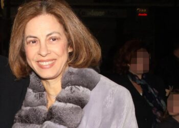 Απασφάλισε η Έφη Πίκουλα: «Μα, βράδυ Σαββάτου πας στο σπίτι του ηθοποιού; Φταίει αυτός ή εσύ;»