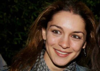 Στο αυτόφωρο η ηθοποιός Γιούλικα Σκαφιδά-Έπεσε θύμα ξυλοδαρμού