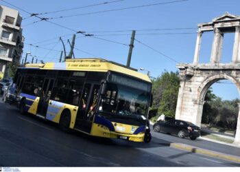 24ωρη απεργία σε λεωφορεία και τρόλεϊ