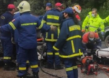 Alldaynews.gr Καρφώθηκε σε κολώνα φωτισμού: Νεκρός 20χρονος-Σοβαρά ο 24χρονος αδελφός του