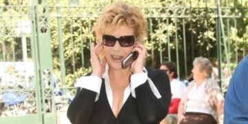 Alldaynews.gr Στο Νοσοκομείο η ηθοποιός Ασπασία Τζιτζικάκη