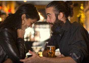 Όλο το ίντερνετ υποκλίνεται σε αυτόν τον άνδρα – Η κίνηση στο πρώτο ραντεβού που τον έκανε ήρωα