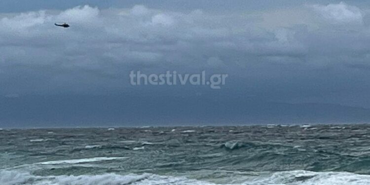 Τραγωδία στη Χαλκιδική: Πήγαν για να γιορτάσουν τα γενέθλια του φίλου τους και τους “ρούφηξε” η θάλασσα[photos]