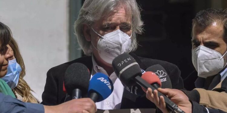 Alldaynews.gr Θρίλερ στην Πάτρα: Καθηλώνει ο γιατρός Ανδρέας Ηλιάδης για τα 3 νεκρά παιδιά – «Αυτός στην πραγματικότητα ήταν ο τρίτος θάνατος»