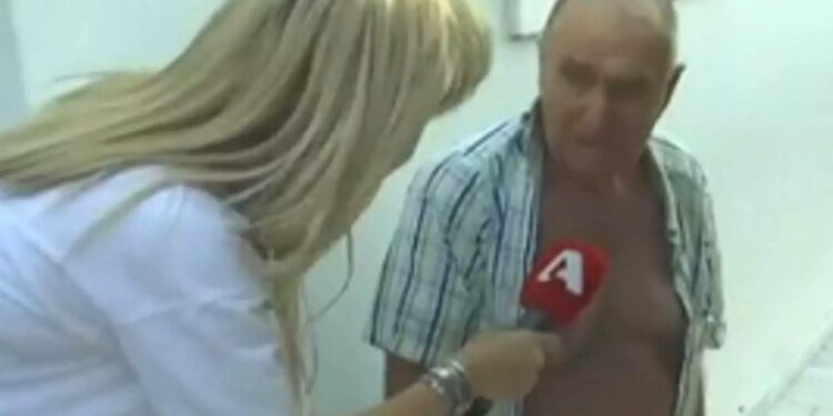 Φωτιά στην Πεντέλη: Ο παππούς που έκανε δημοσιογράφο να δακρύσει – «Δεν φεύγω ούτε πεθαμένος»