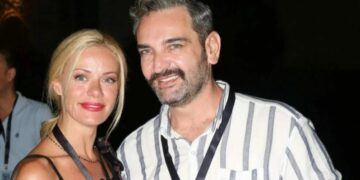 Alldaynews.gr Αγωνία στο μαιευτήριο για Ζέτα Μακρυπούλια και Κωνσταντίνο Δέδε: Γεννά με καισαρική η παρουσιάστρια!