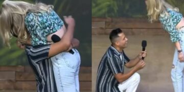 Τα πάνω-κάτω στον ημιτελικό του Survivor: Γονάτισε και έκανε πρόταση γάμου στη σύντροφό του σε ζωντανή μετάδοση