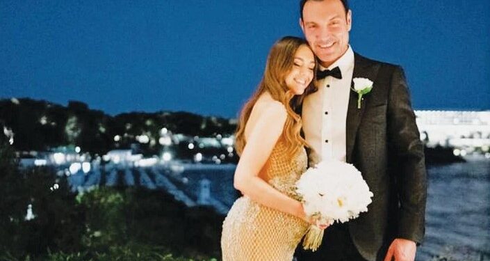 Λαμπερός γάμος για τον Τζίμη Σταθοκωστόπουλο και την Ιωάννα Σιαμπάνη[photos]